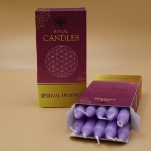 paarse lavendelkleur kaarsen