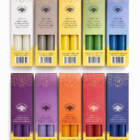 groepsfot van 10 ritual candles in verschillende kleuren